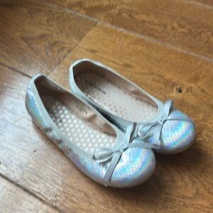 Girls slip on ballet flats silver